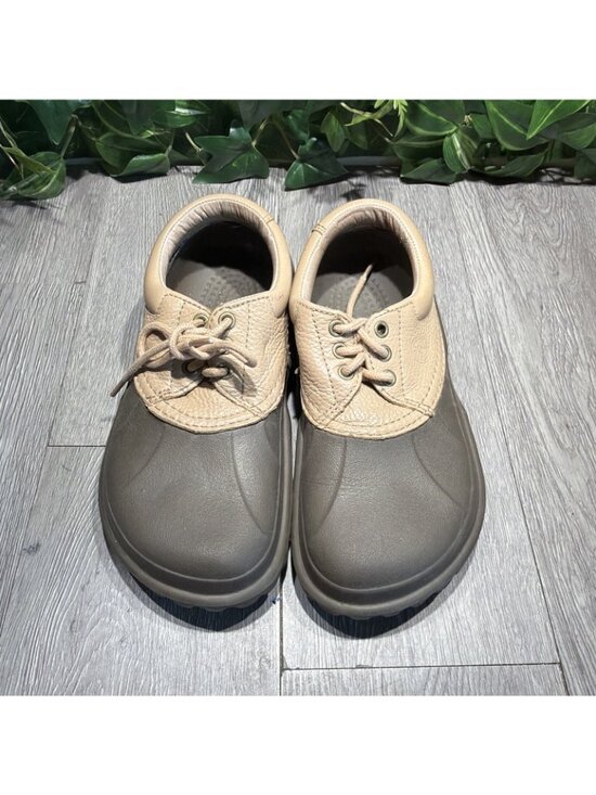Crocs Axel Islander Lace Up Shoes Unisex Mens 6 Womens 8 Tan Leather Duck Boot main image 4